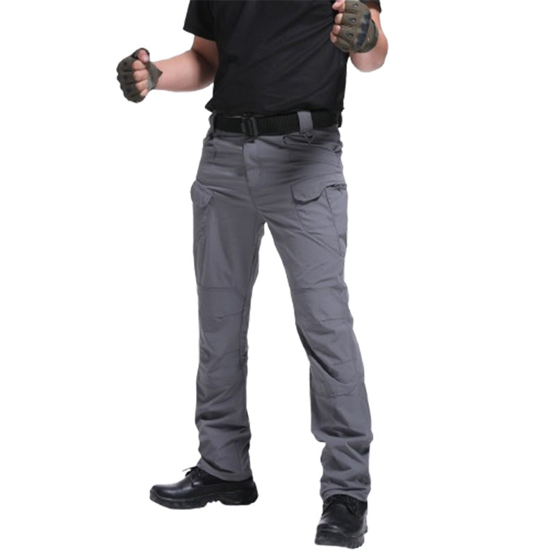 Multifunctional Stretch Tactical Pants – Zippered pockets, slim fit, and stretch fabric for total freedom of movement.